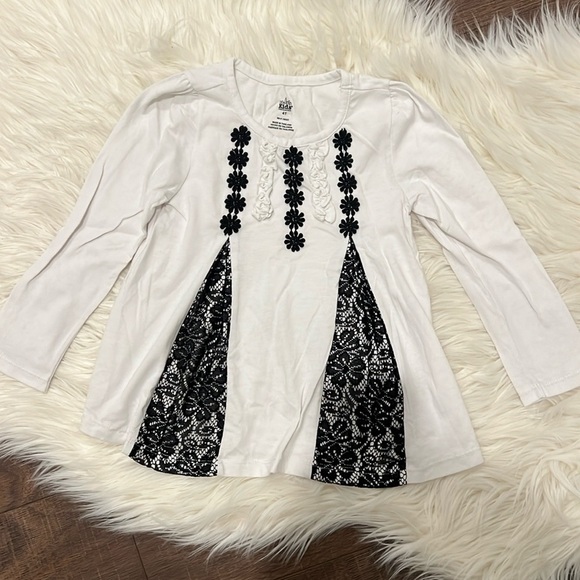 Kids headquarters lace  Long Sleeve Tee size::4T - Picture 1 of 6